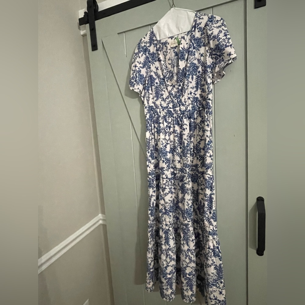 Anthropologie Dress!  Worn once to a rehearsal dinner - excellent condition!